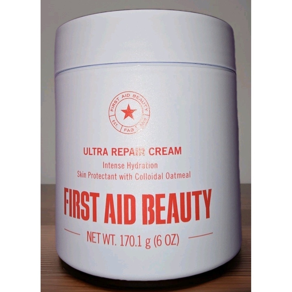 First Aid Beauty Ultra Repair Cream Intense Hydration Moisturizer 6oz NEW/SEALED